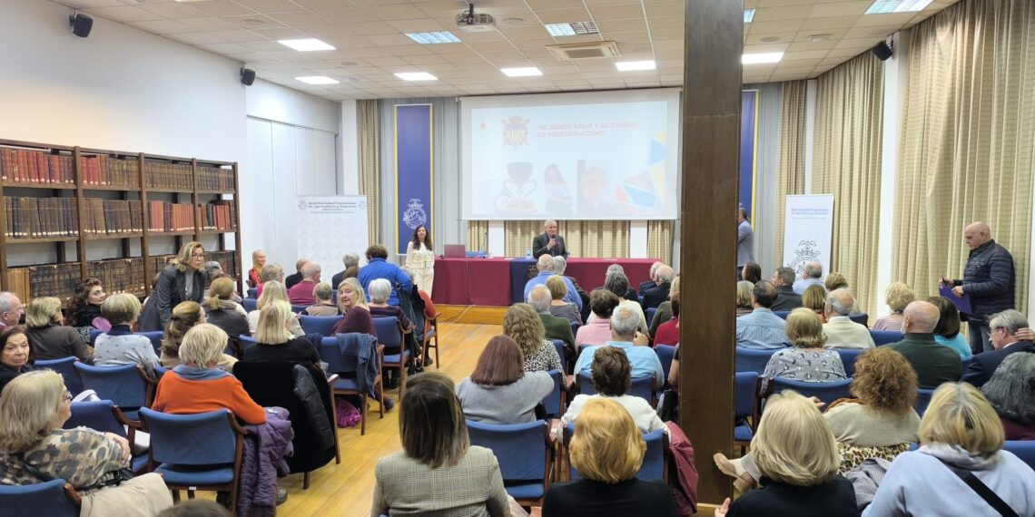 El Camino del Santo Grial se presenta a la Real Orden de Caballeros de Santa María de El Puig